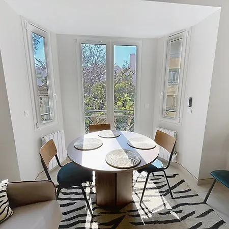 Apartmán Lovely 1 Bedroom Rue Pasteur Near The Croisette 246 *